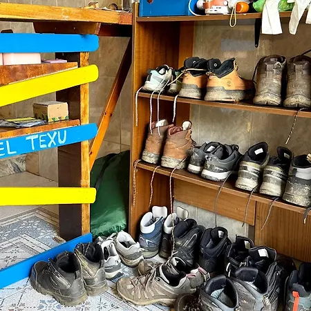 Hostel El Texu - The Full Service Pilgrim Experience La Espina